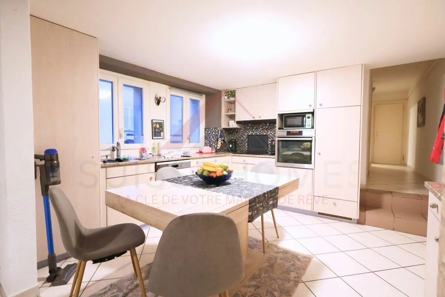 Payerne center - ready-to-use investment building - Photo 3 of 19