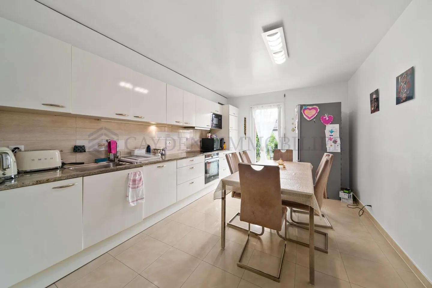 Charmante et spacieuse villa de 4 chambres ! - Photo 3 sur 15