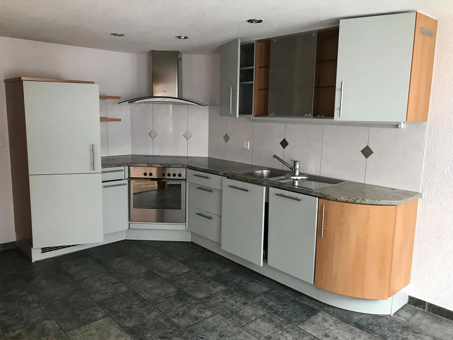 Appartement 4.5 pièces - Photo 3 sur 8