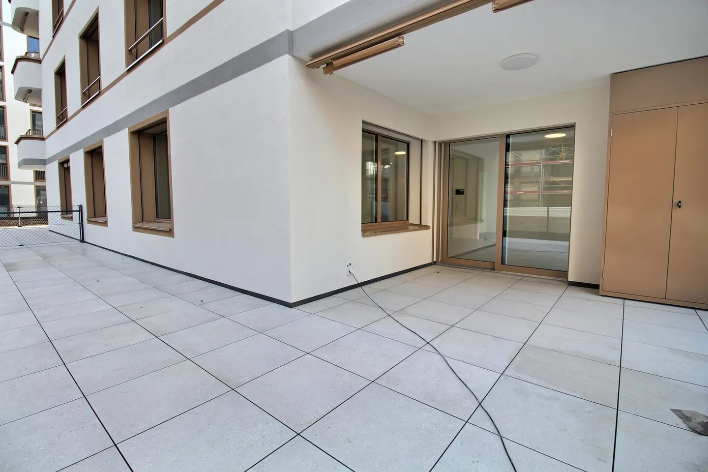 Nouvel appartement de 4,5 pièces au rez-de-chaussée ! - Photo 3 sur 9