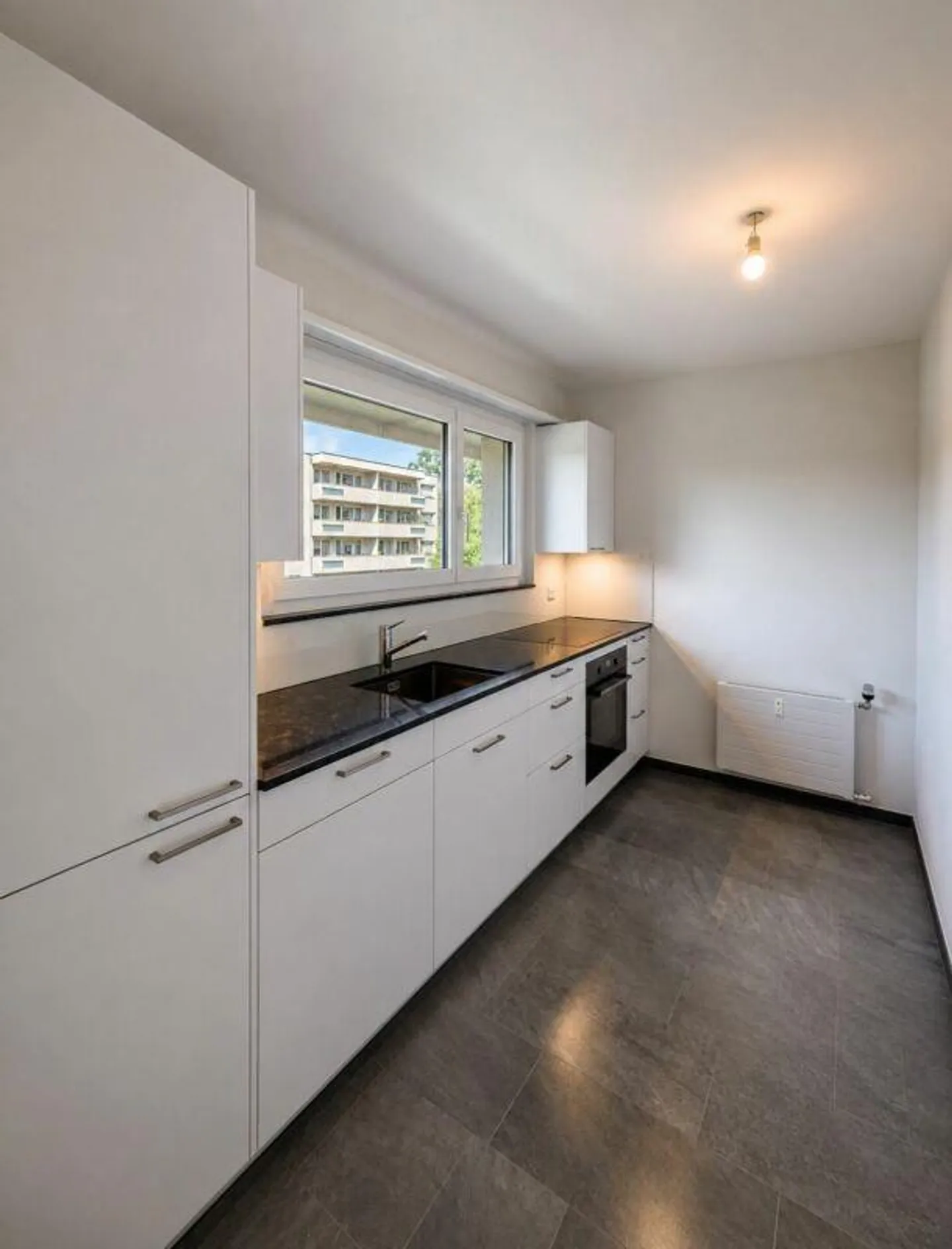 Appartamento ristrutturato di 3,5 locali in un quartiere tranquillo - Foto 2 di 7