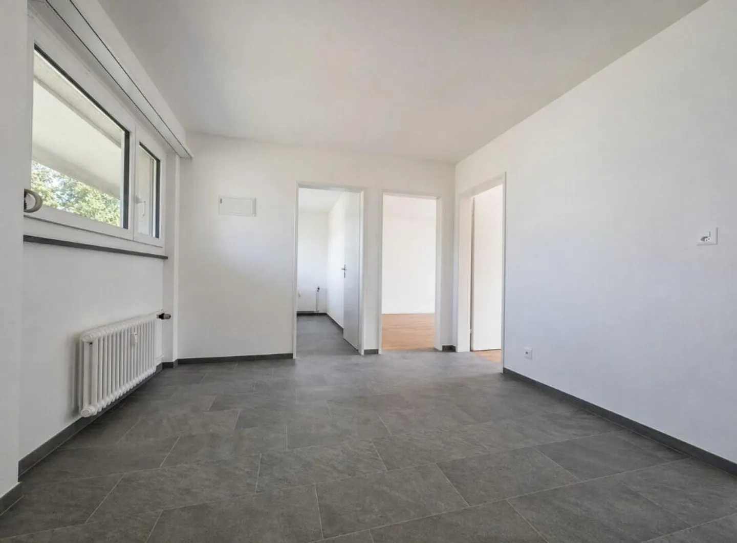 Appartamento ristrutturato di 3,5 locali in un quartiere tranquillo - Foto 5 di 7