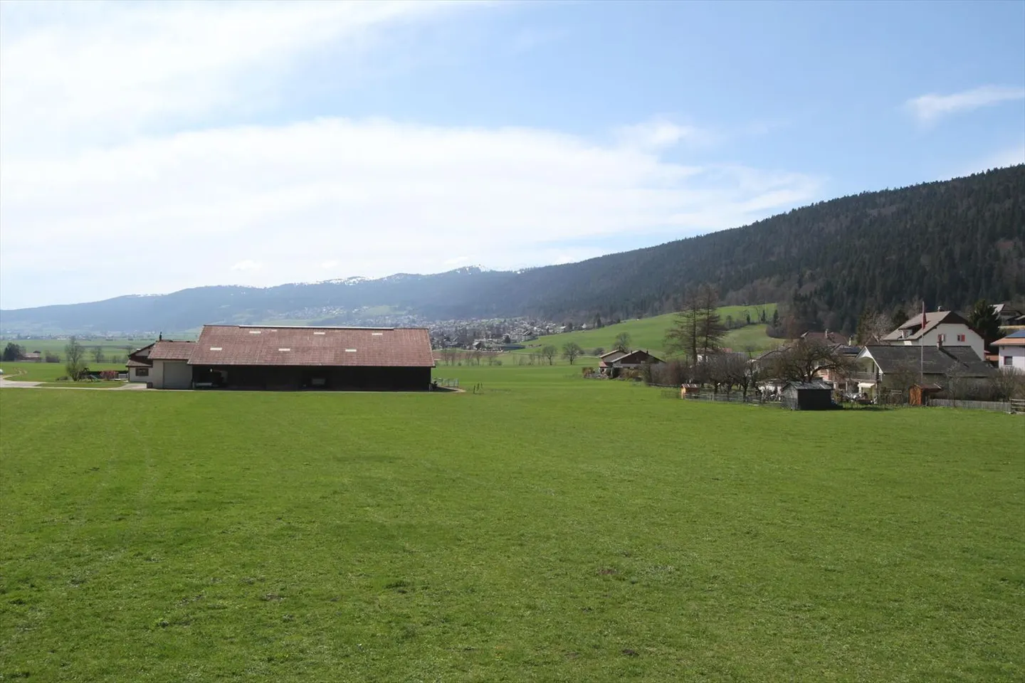 4.5 Zimmerwohnung im 1. Stock - Foto 1 von 2