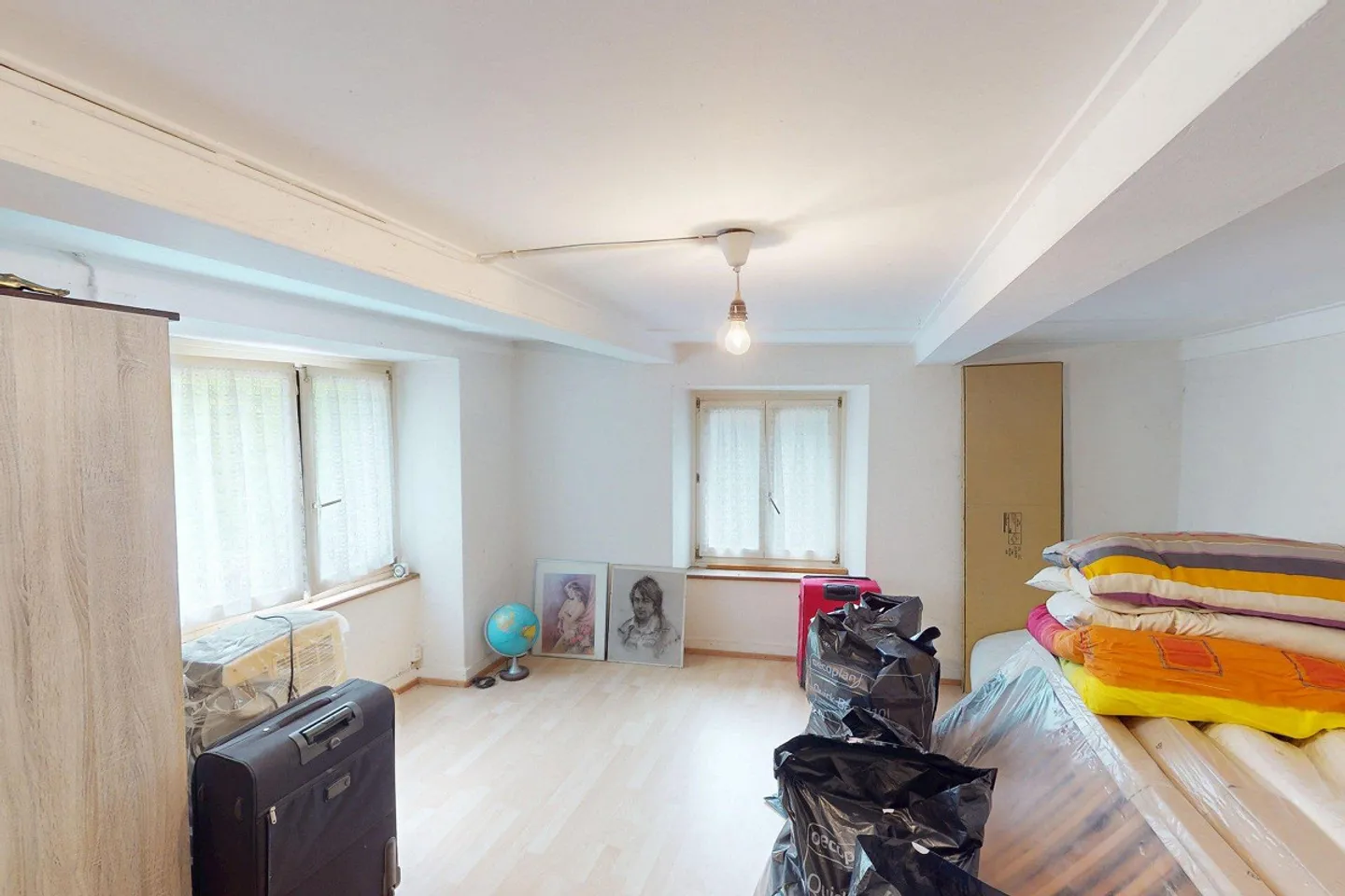 Charming Family Home in Quiet Area - Photo 7 of 11