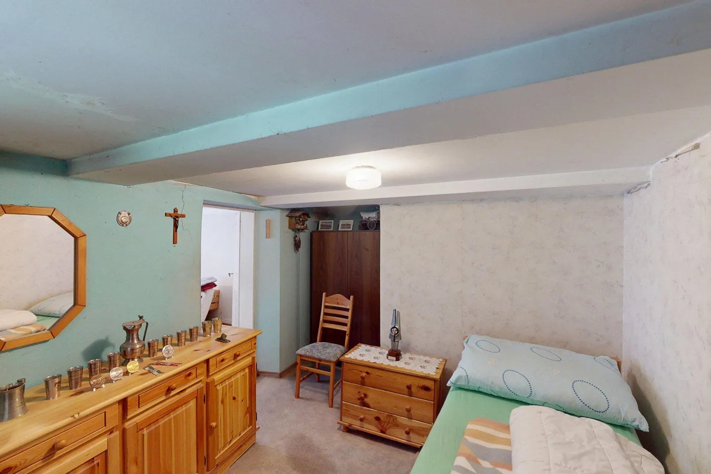 Charming Family Home in Quiet Area - Photo 9 of 11