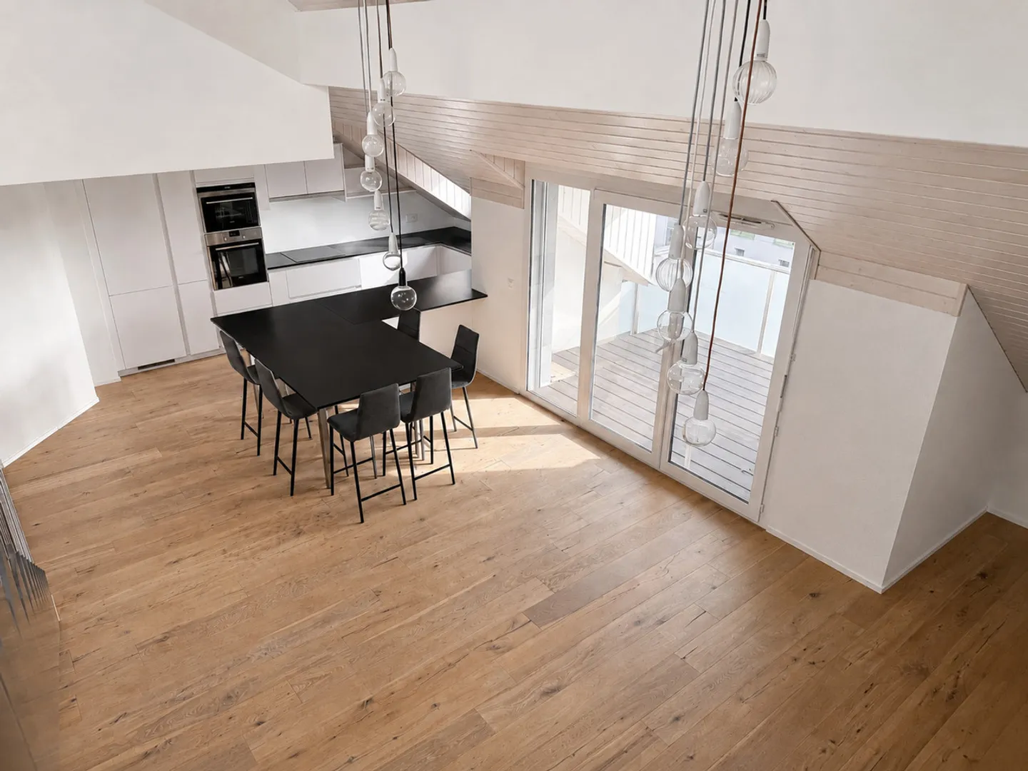Double height living room, 3 bedrooms of 17 to 18 m² and loft of 51 m² - Photo 1 of 15