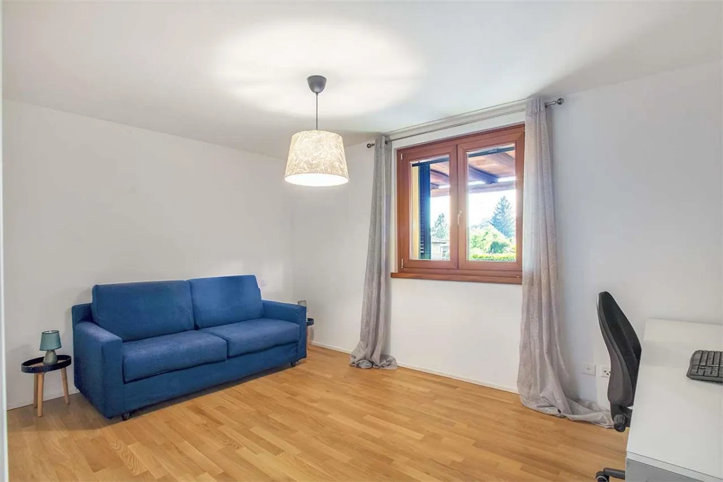 Large 3.5 Charming Apartment in Stabio Center - Photo 11 of 13