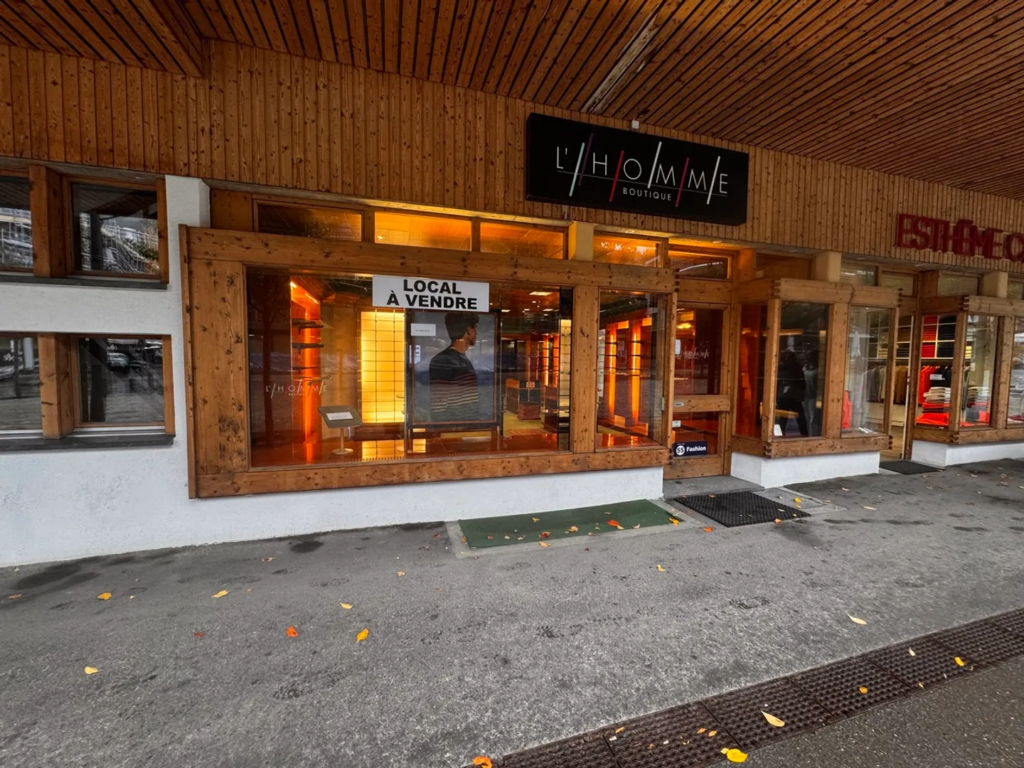 Crans-Montana, à vendre, 102 m2 d'espace commercial, emplacement incomparable! - Photo 1 sur 6