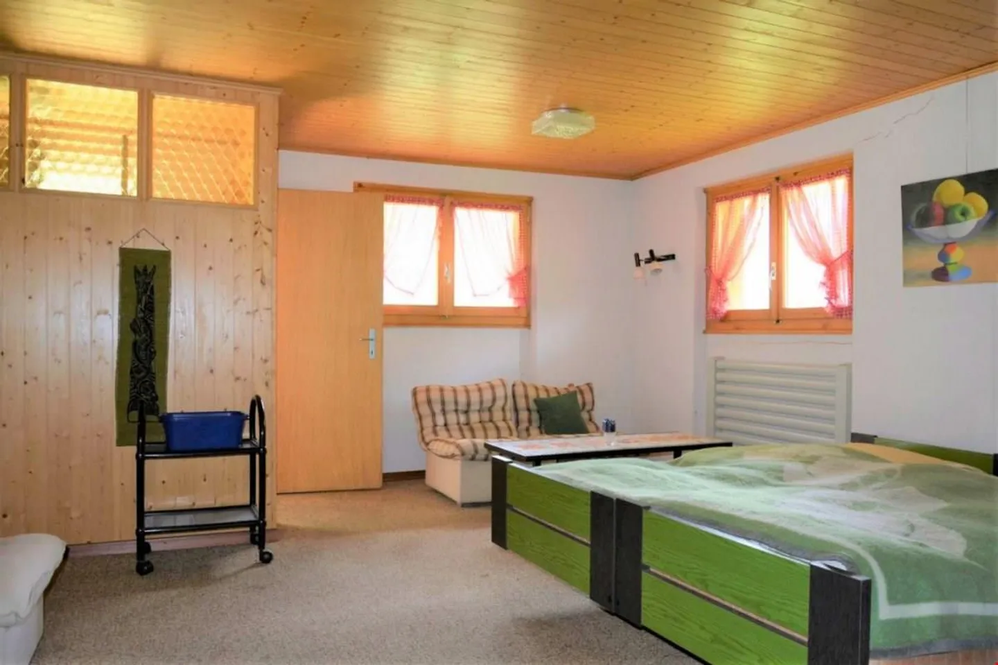 Chalet nécessitant des rénovations près de Staldenried dans un cadre magnifique - Photo 3 sur 6