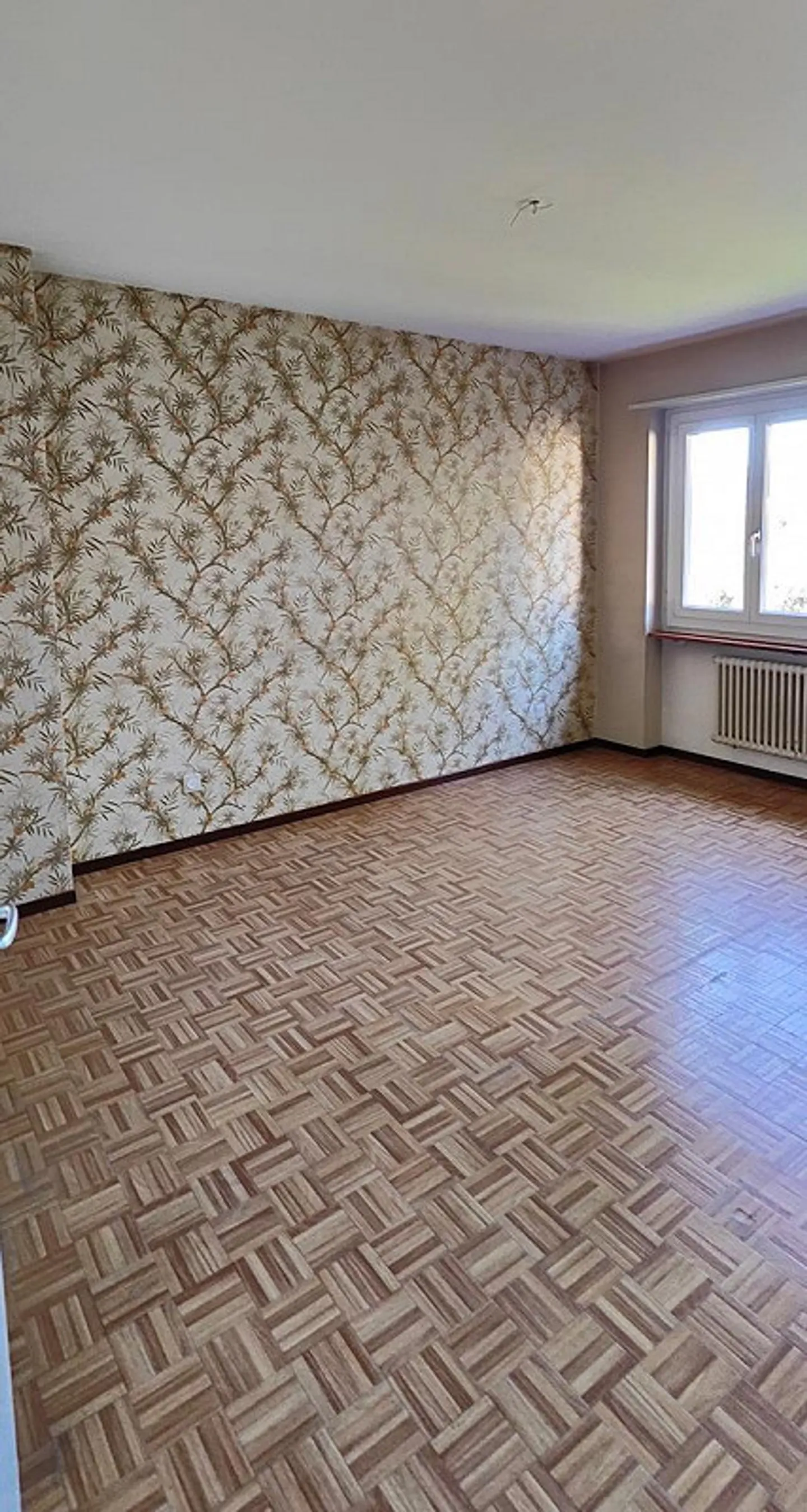Vacallo, 3.5-room apartment with balcony to renovate - Photo 5 of 12
