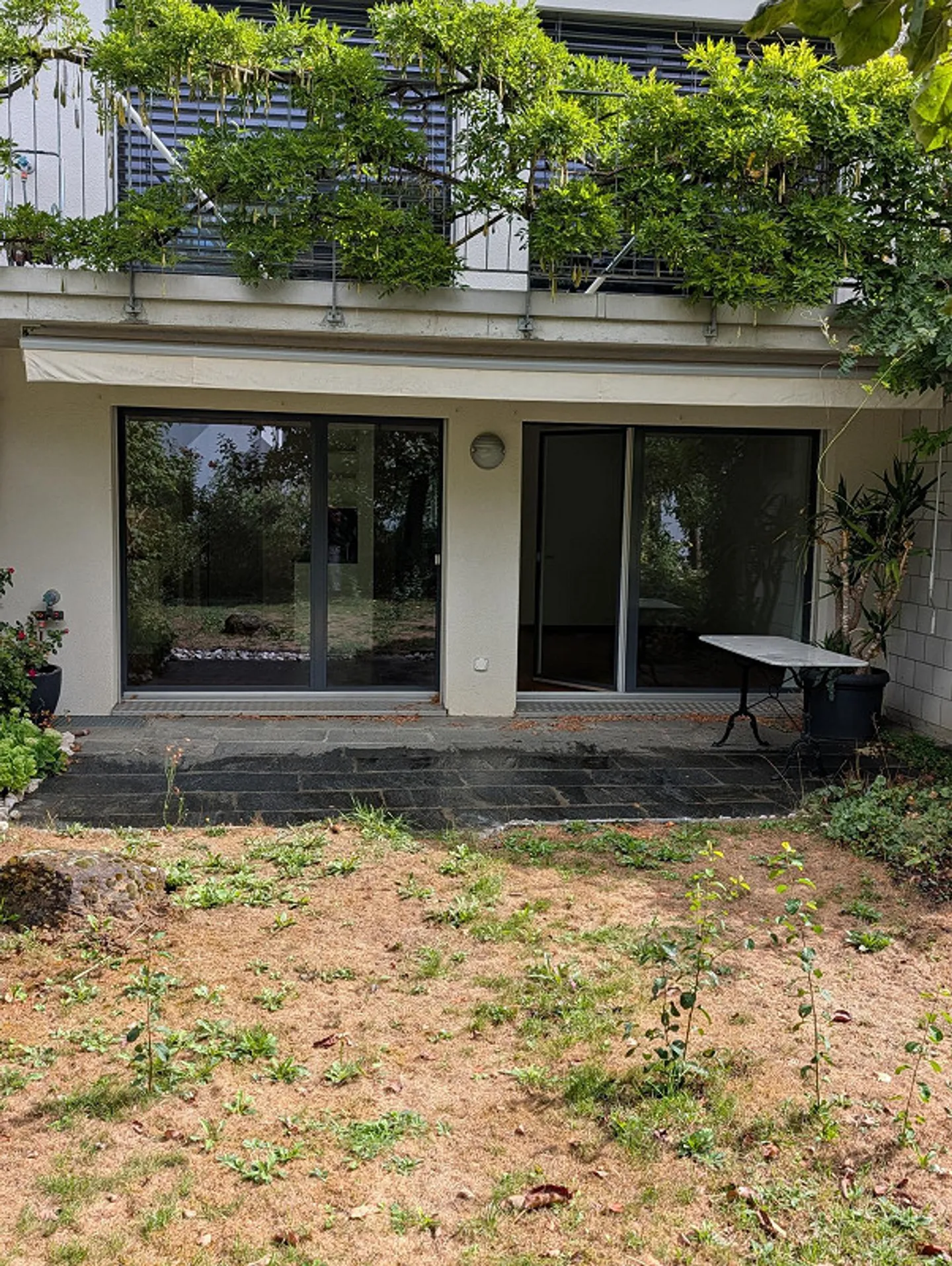 Charmante Wohnung mit Privatgarten - Foto 2 von 11