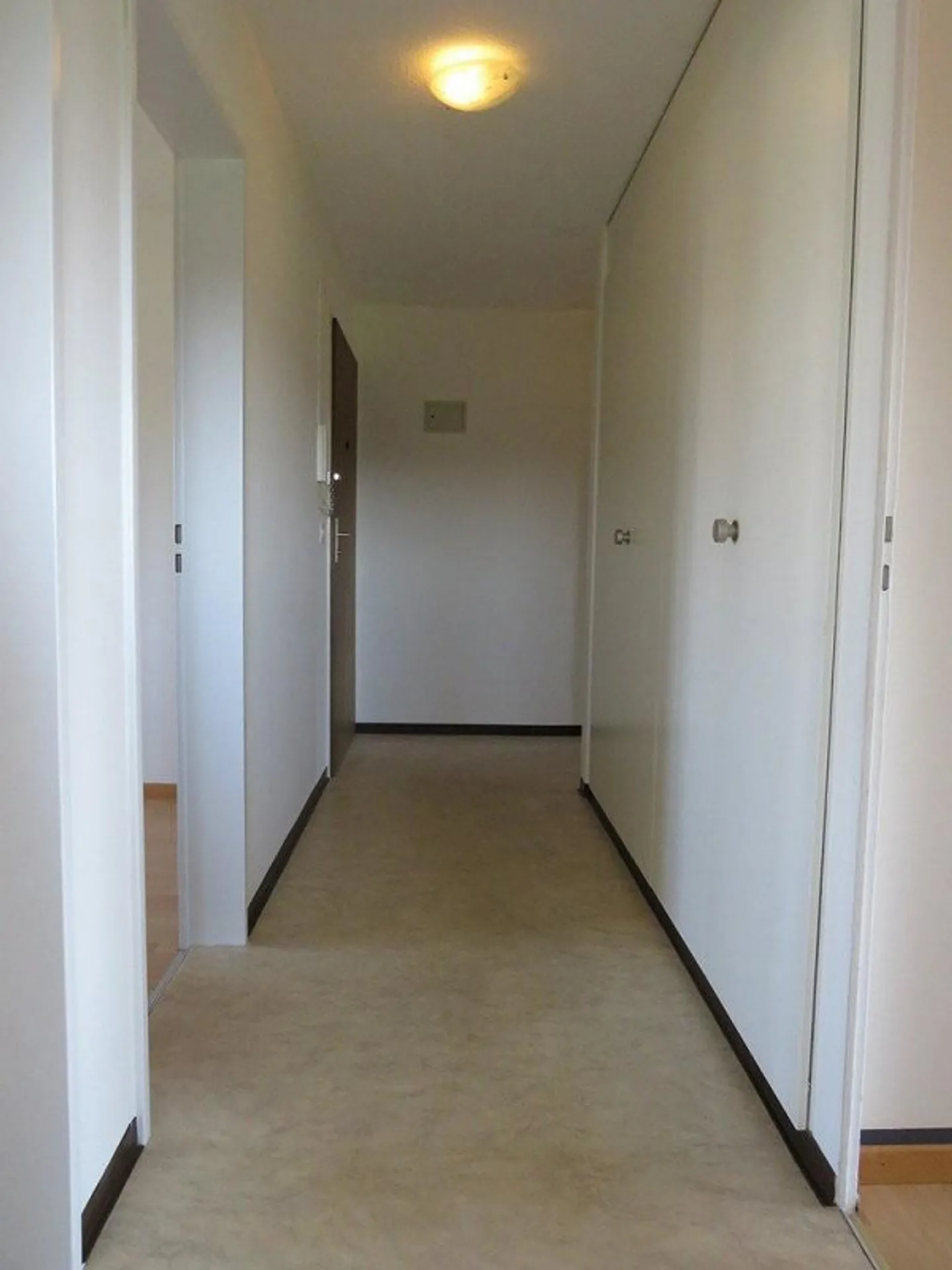 Attraktive 4.5-Zimmerwohnung im 1. Stock in 4922 Bützberg zu vermieten - Foto 9 von 11