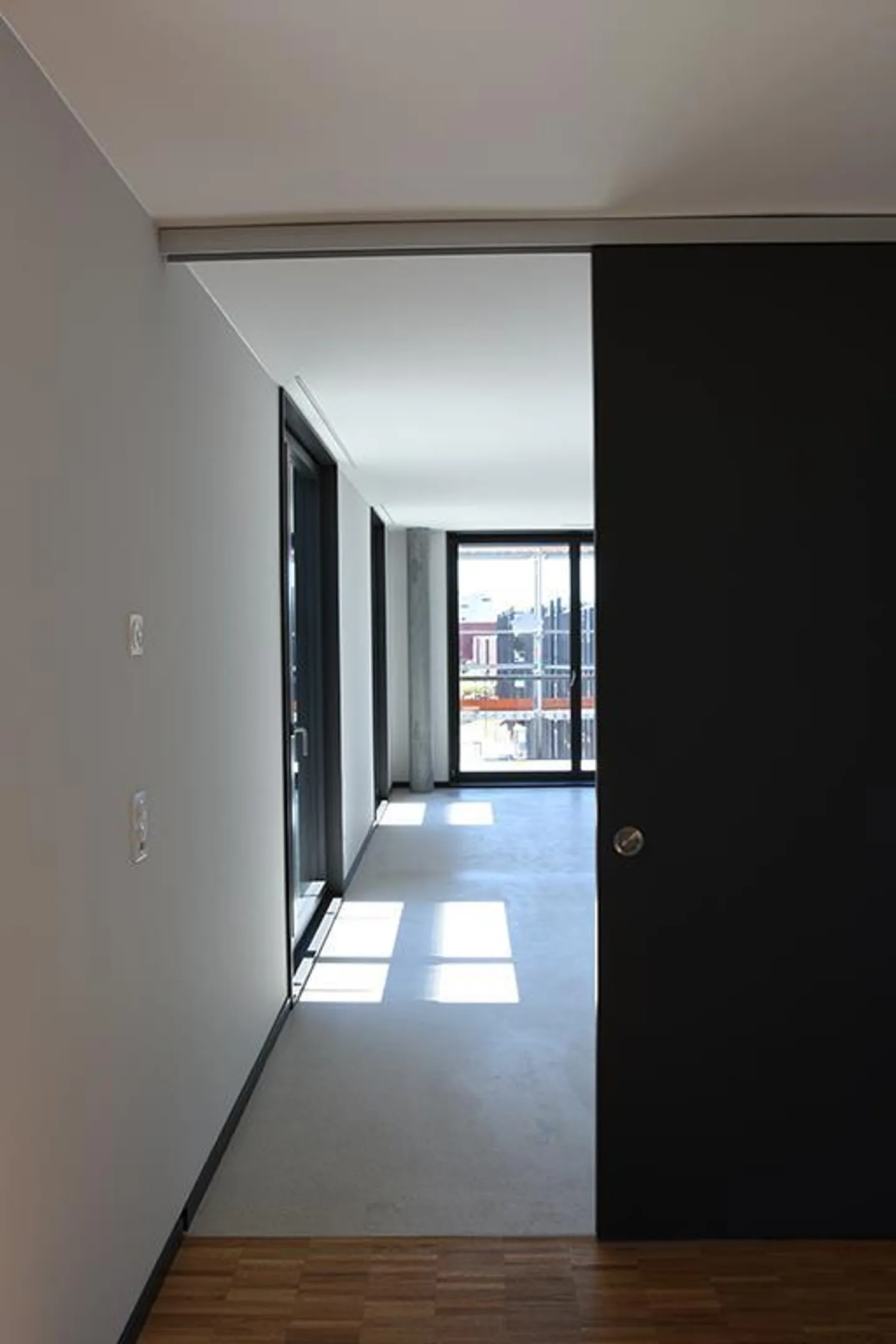 Vivere modernamente a Bern-Brünnen - appartamento luminoso in posizione centrale - Foto 3 di 7