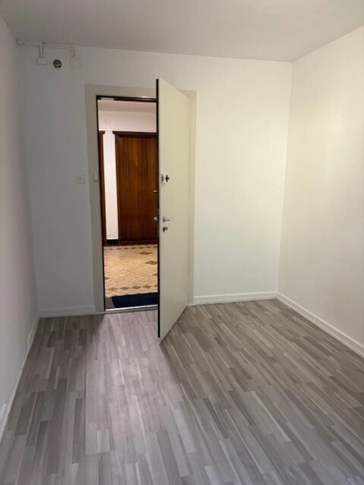 Bureau à louer - Photo 1 sur 2