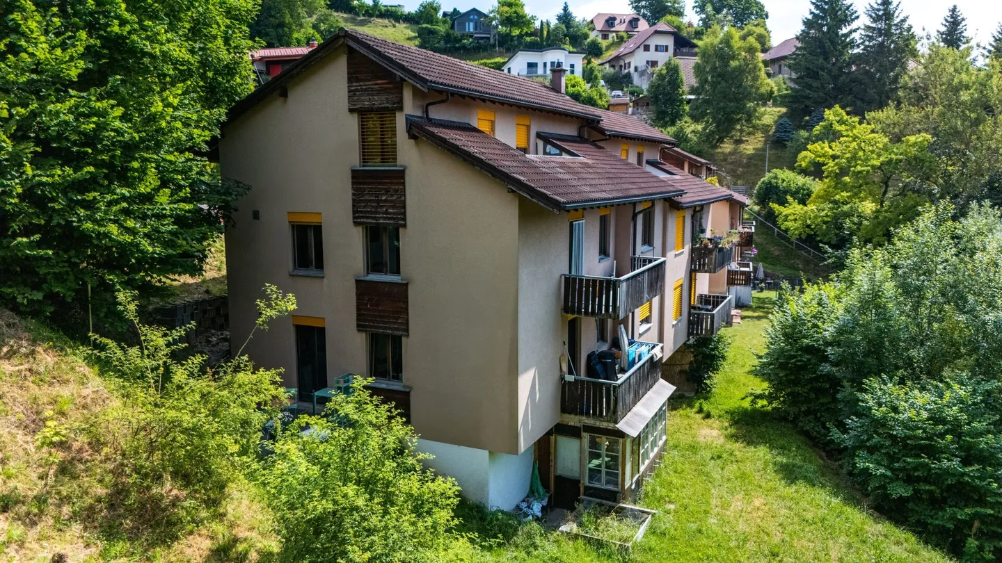 Multi-family house + 1 apartment in Plasselb 75 - Photo 4 of 8