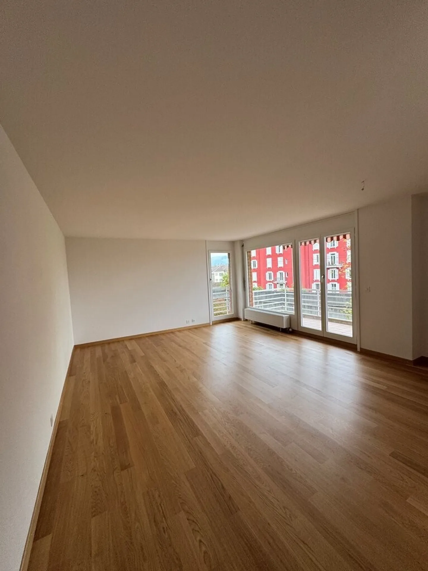 Joli 2 pièces proche du lac en cours de rénovation - Photo 3 sur 5