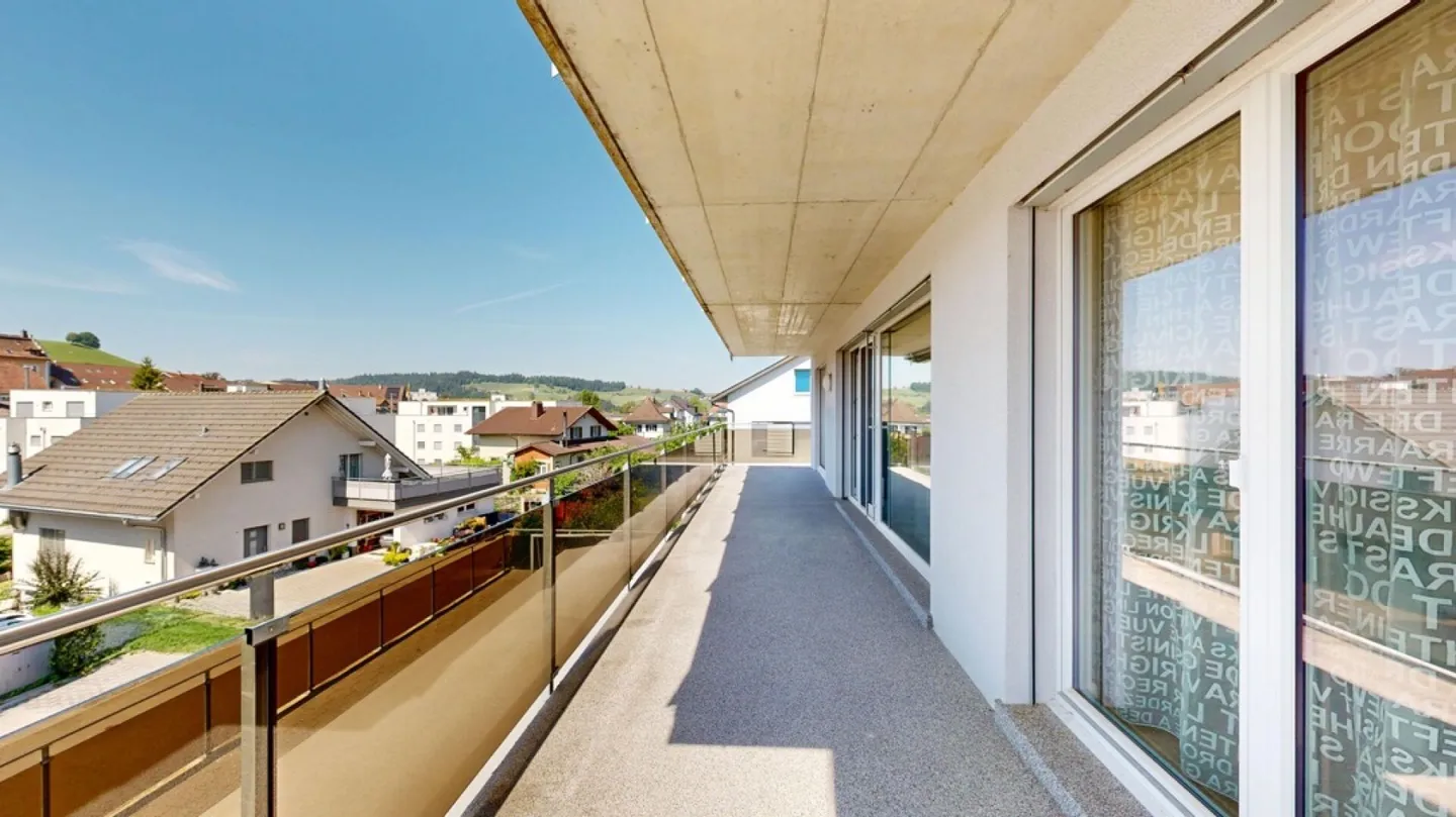 Appartamento spazioso con balcone - Foto 10 di 12