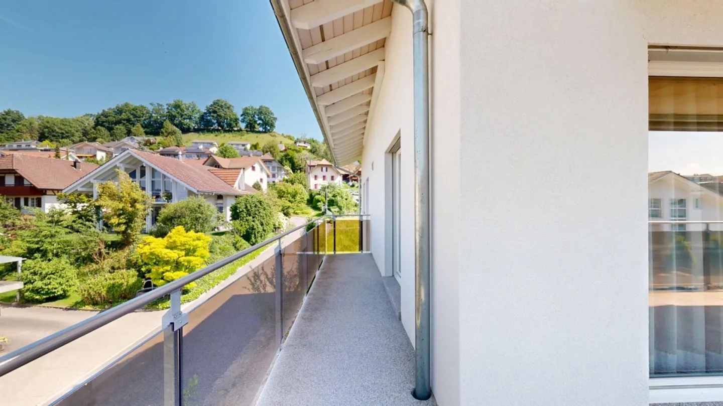 Appartamento spazioso con balcone - Foto 11 di 12
