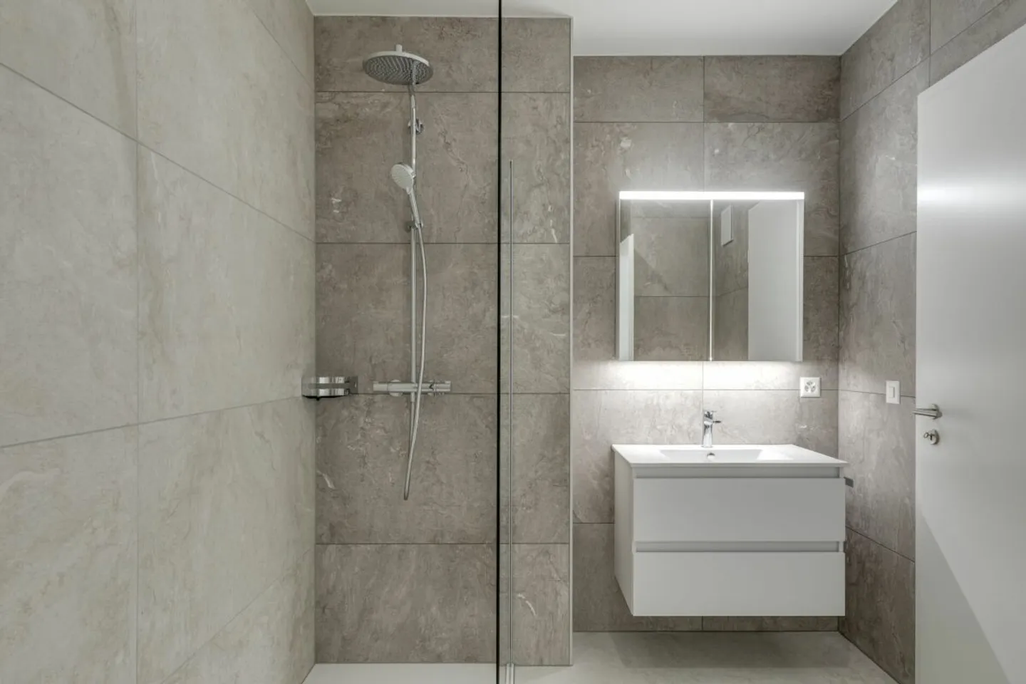 Last available apartment - 3.5 rooms new - Photo 5 of 13