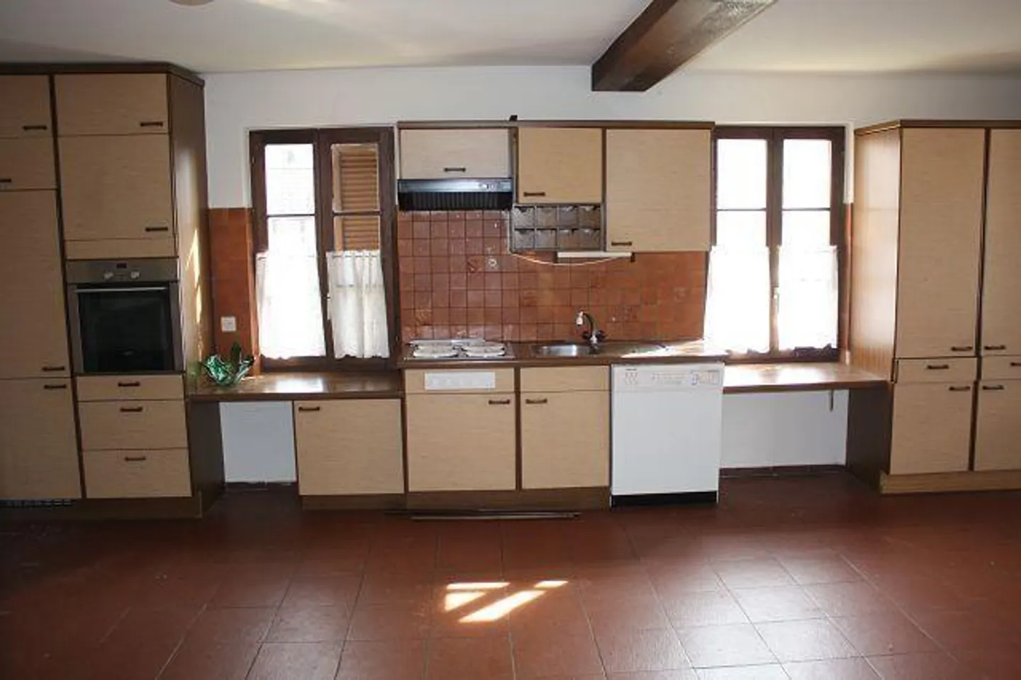 Casa singola in affitto - Foto 3 di 14