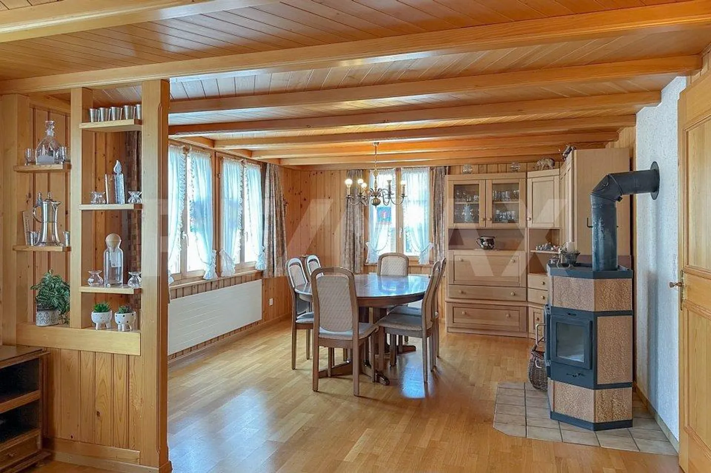 Detached Family House in the Heart of Romoos - Photo 2 of 13