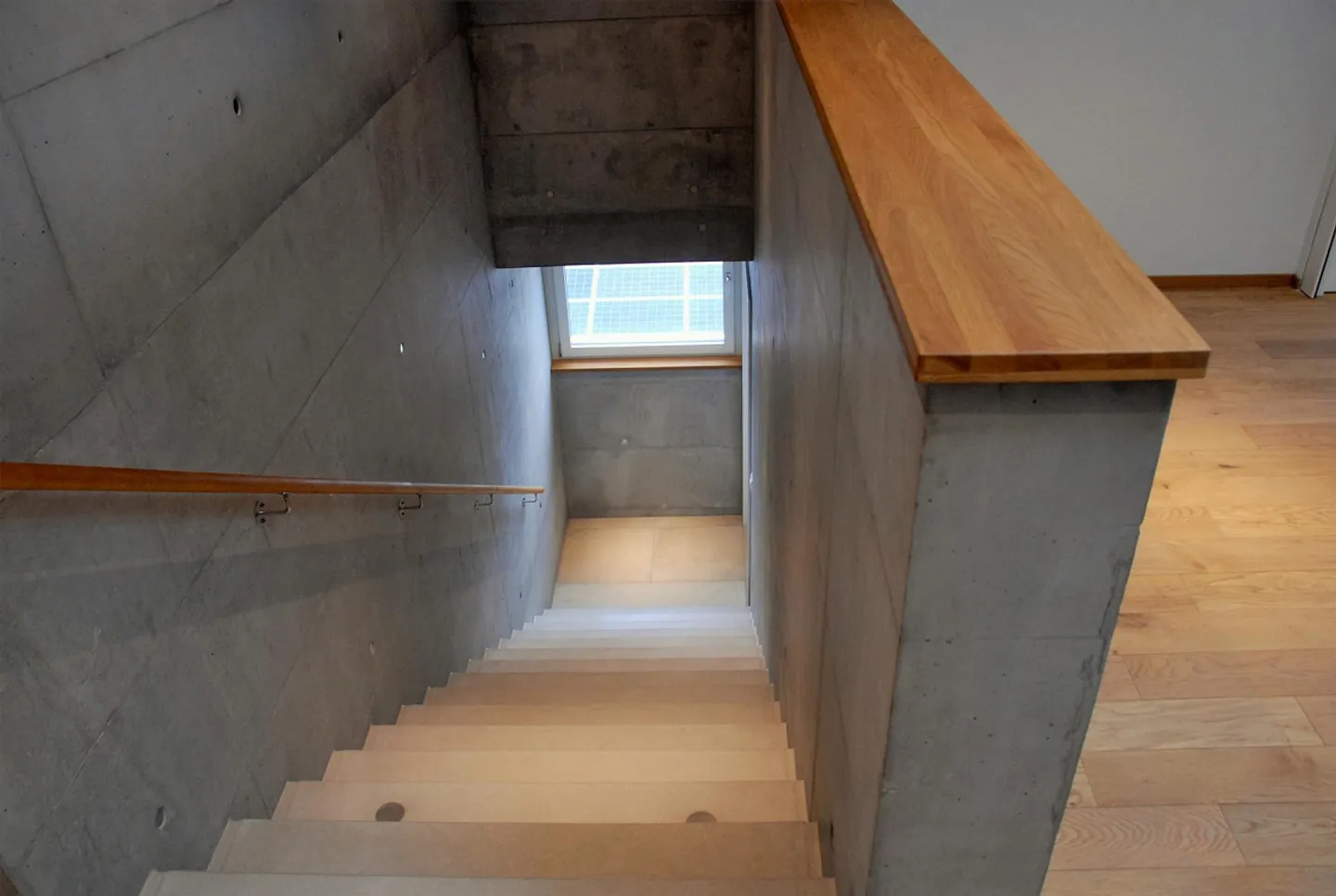Penthouse apartment with spacious terrace - Photo 6 of 12