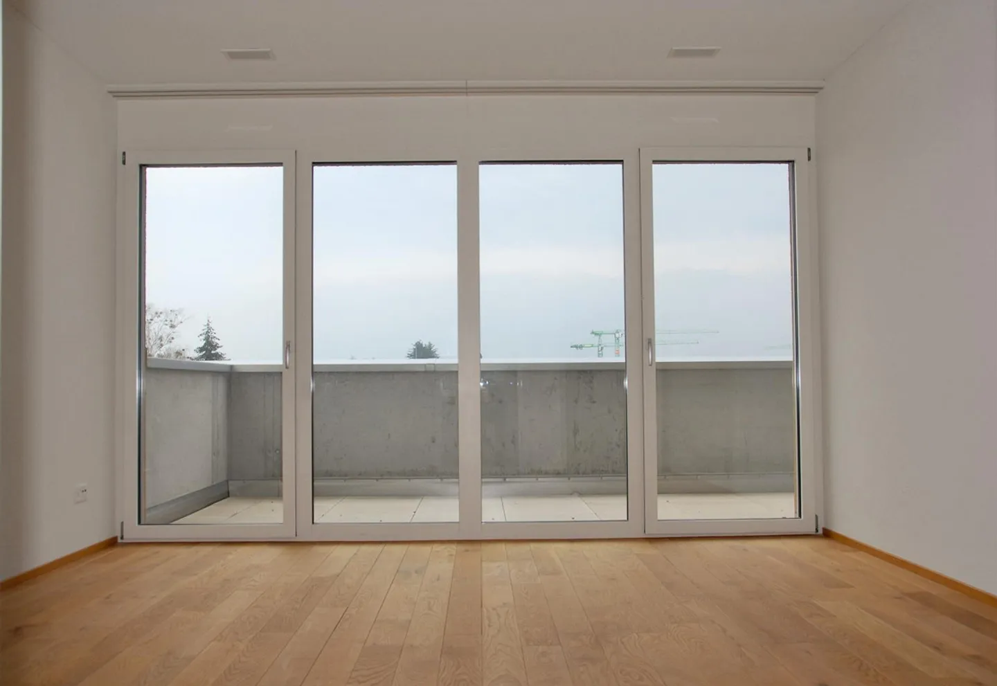 Penthouse apartment with spacious terrace - Photo 4 of 12