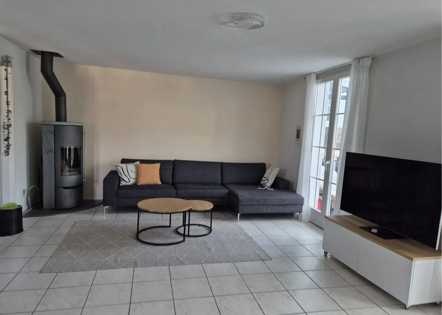 Casa angolare a schiera 4.5 a Thörishaus (comune di Köniz) - Foto 3 di 9