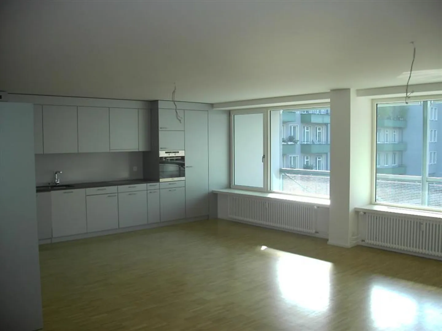 Attractive 4.5 room apartment in the center of Basel - Photo 2 of 8