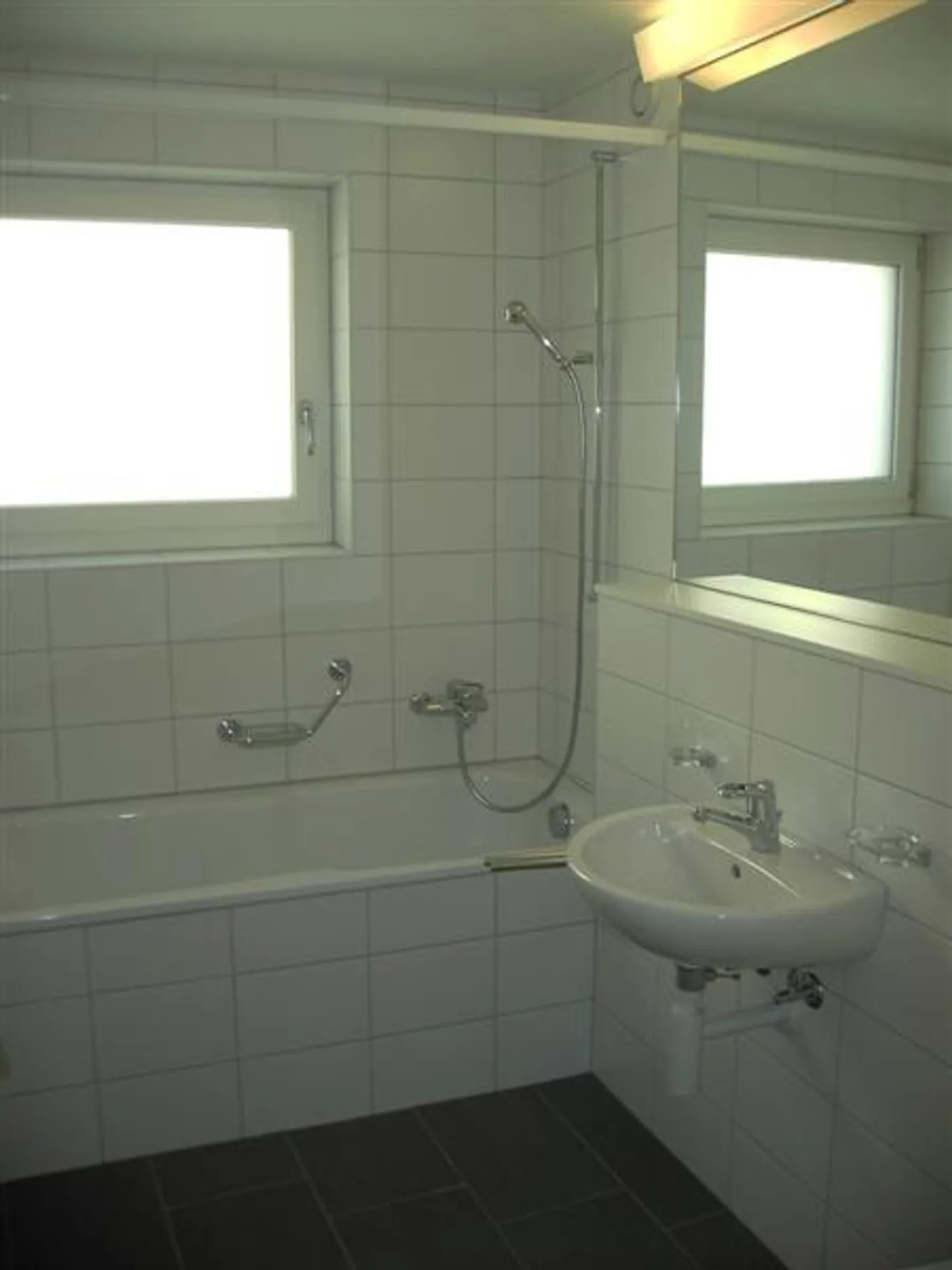 Attractive 4.5 room apartment in the center of Basel - Photo 7 of 8