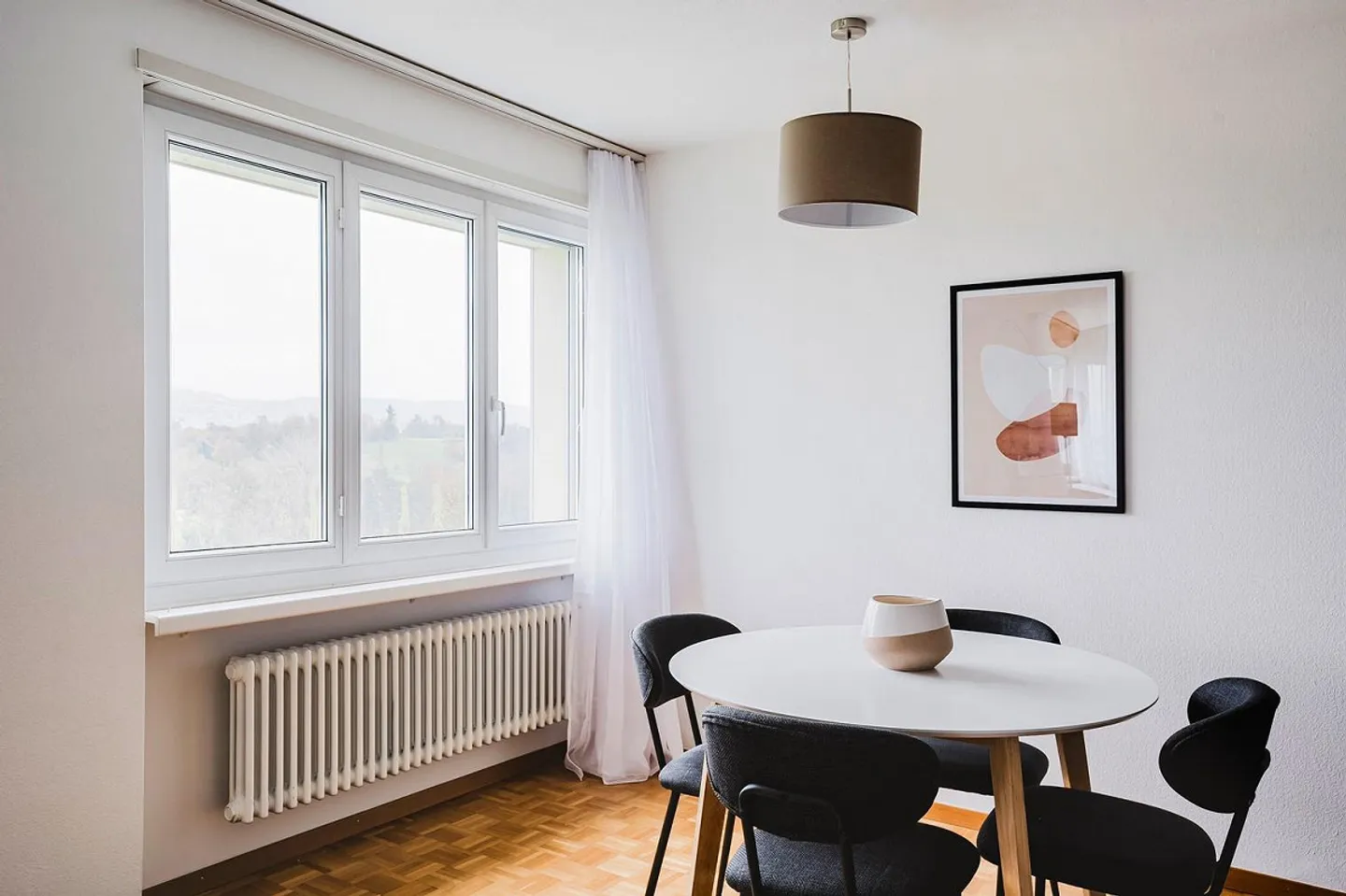 Appartement attrayant de 2,5 pièces avec vue sur le lac - Photo 5 sur 21