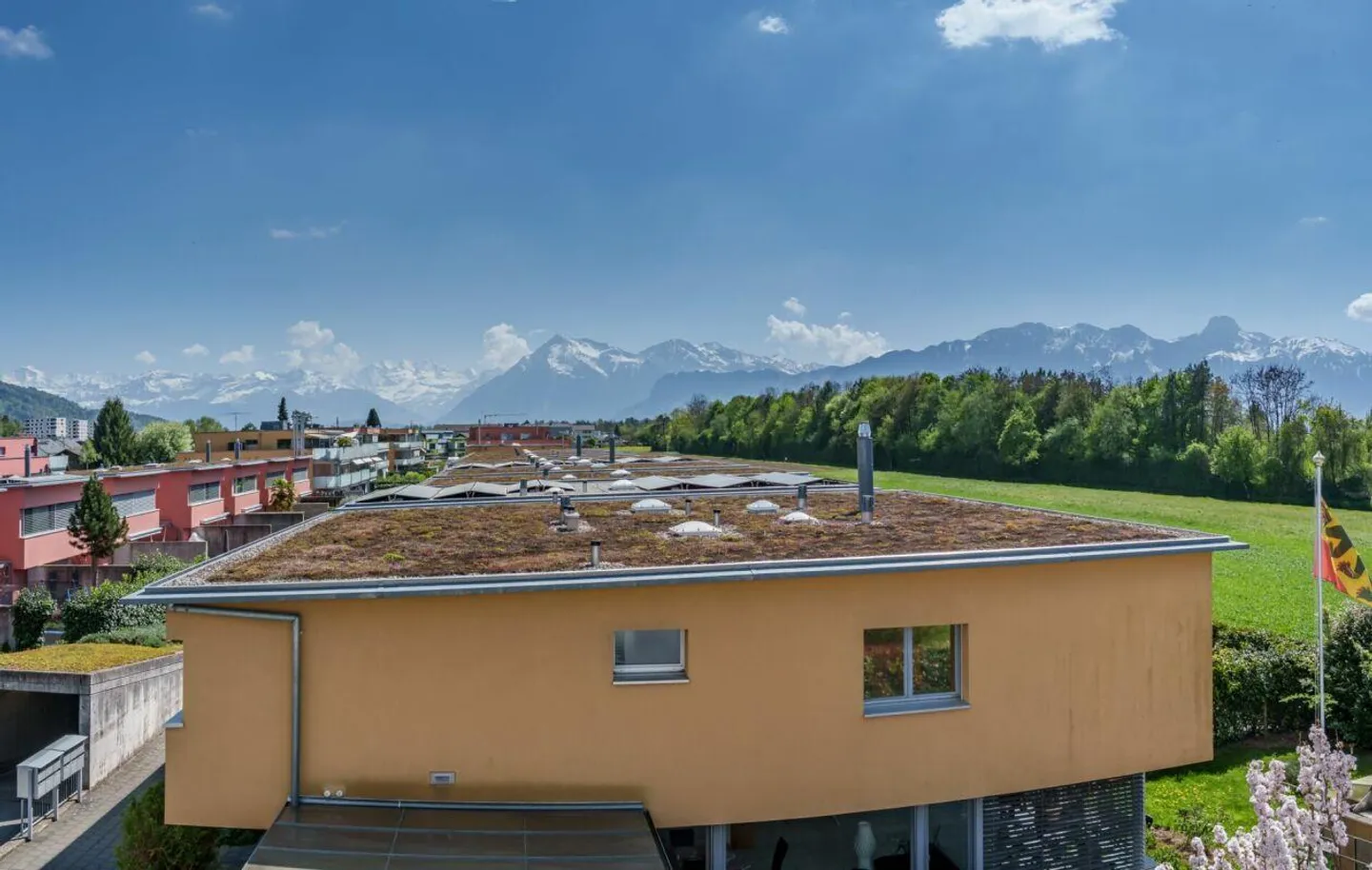Appartamento speciale con vista sulle montagne in vendita - Foto 4 di 13
