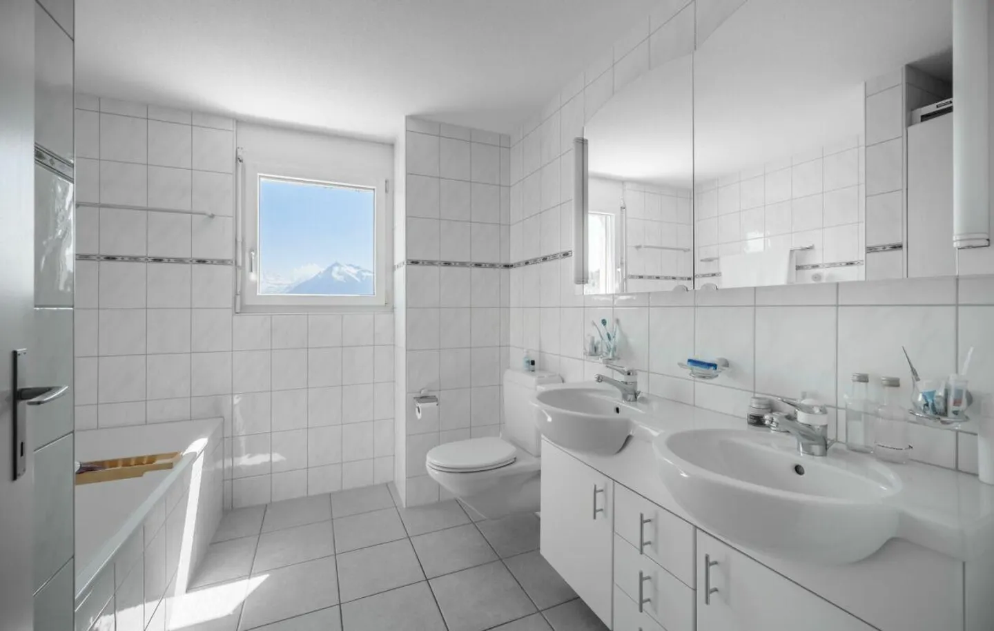 Appartamento speciale con vista sulle montagne in vendita - Foto 8 di 13
