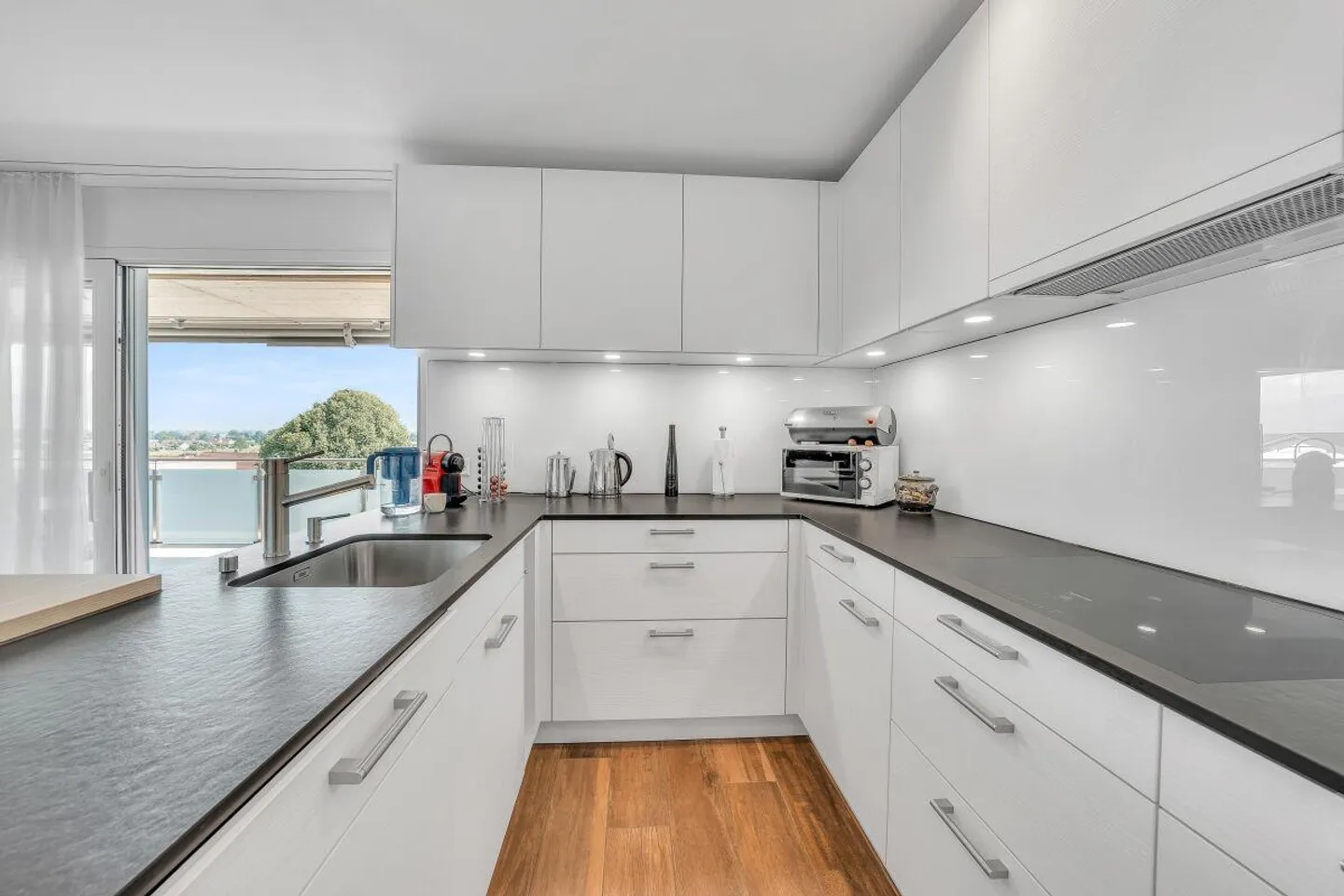 Appartement 4.5 pièces - Photo 3 sur 12