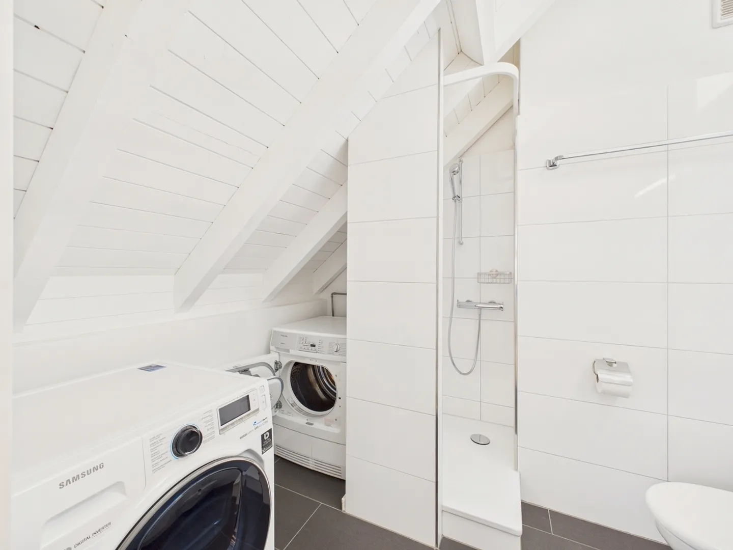 Appartement en duplex exclusif de 5,5 pièces avec des normes modernes à Birmenstorf AG - Photo 10 sur 12