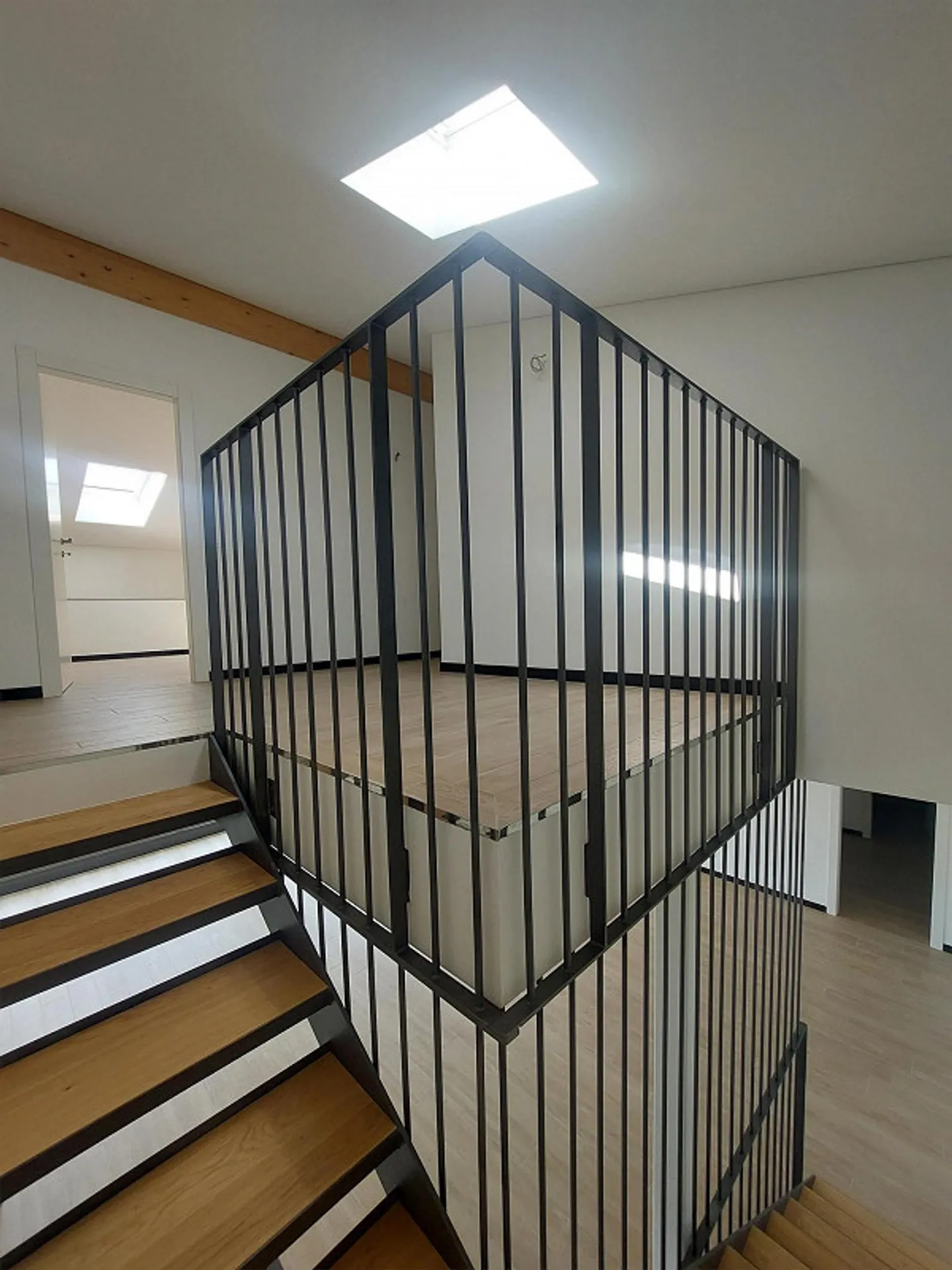 APPARTEMENT SPACIEUX COMPLÈTEMENT RÉNOVÉ - Photo 17 sur 30