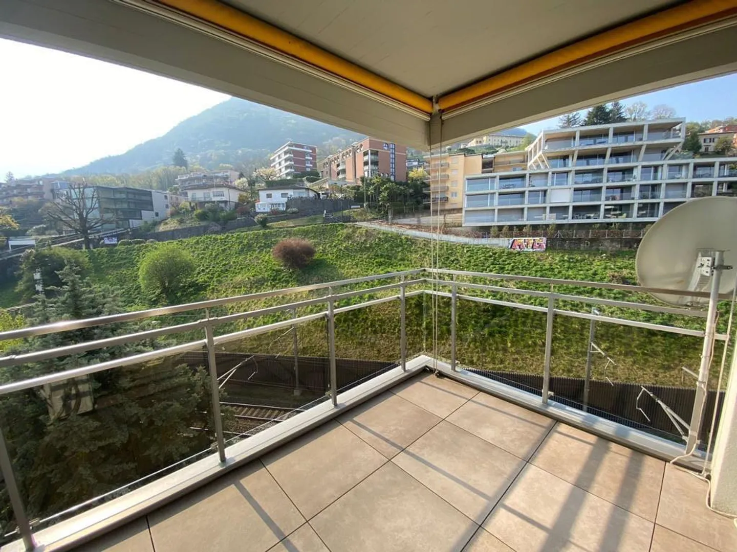 Charming 2.5 Rooms in Paradiso - Photo 1 of 6