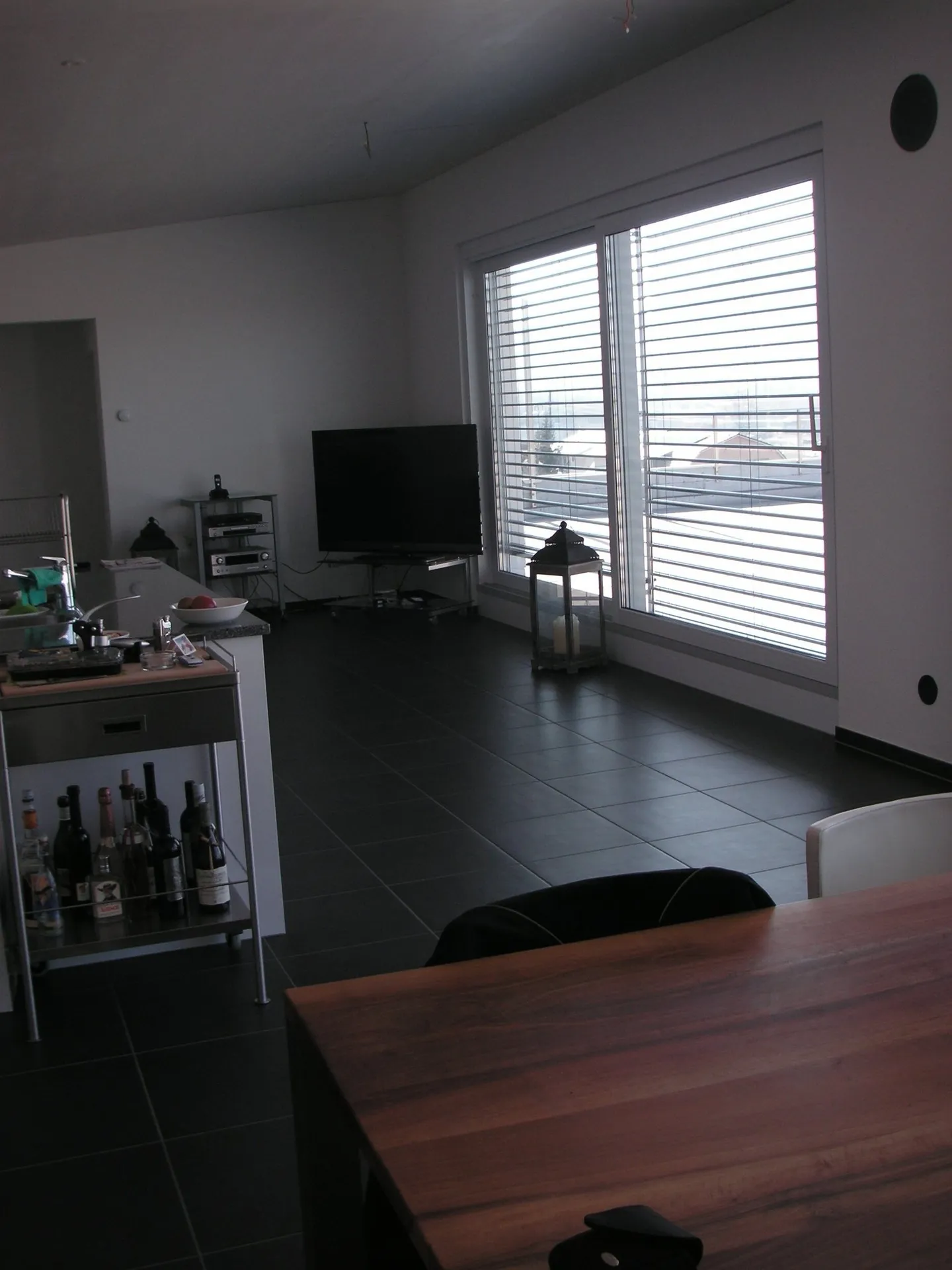 Geräumiges Penthouse mit Balkon - Foto 3 von 8