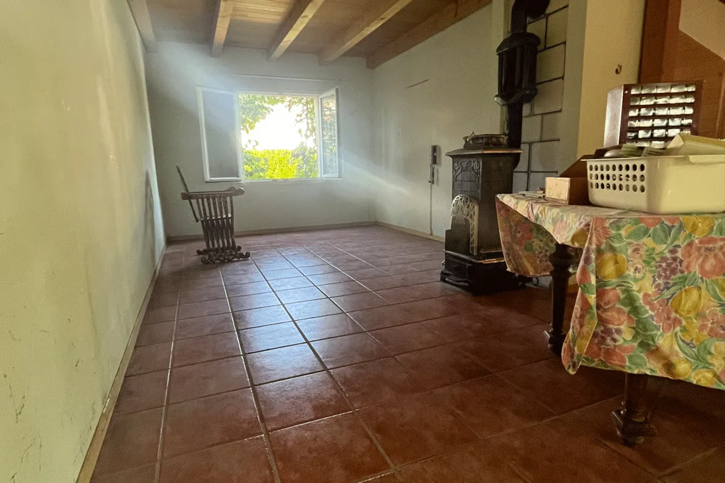 charmantes und grosszügiges 4.5 Zimmer Einfamilienhaus - Foto 5 di 11