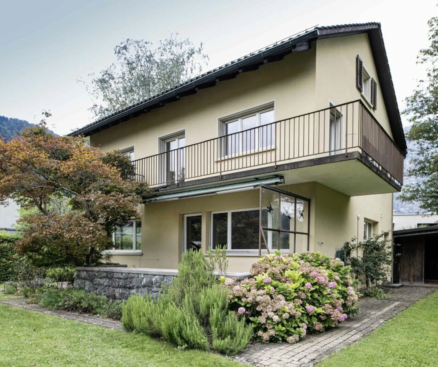 Charmantes Einfamilienhaus in ruhiger Lage - Foto 2 von 5