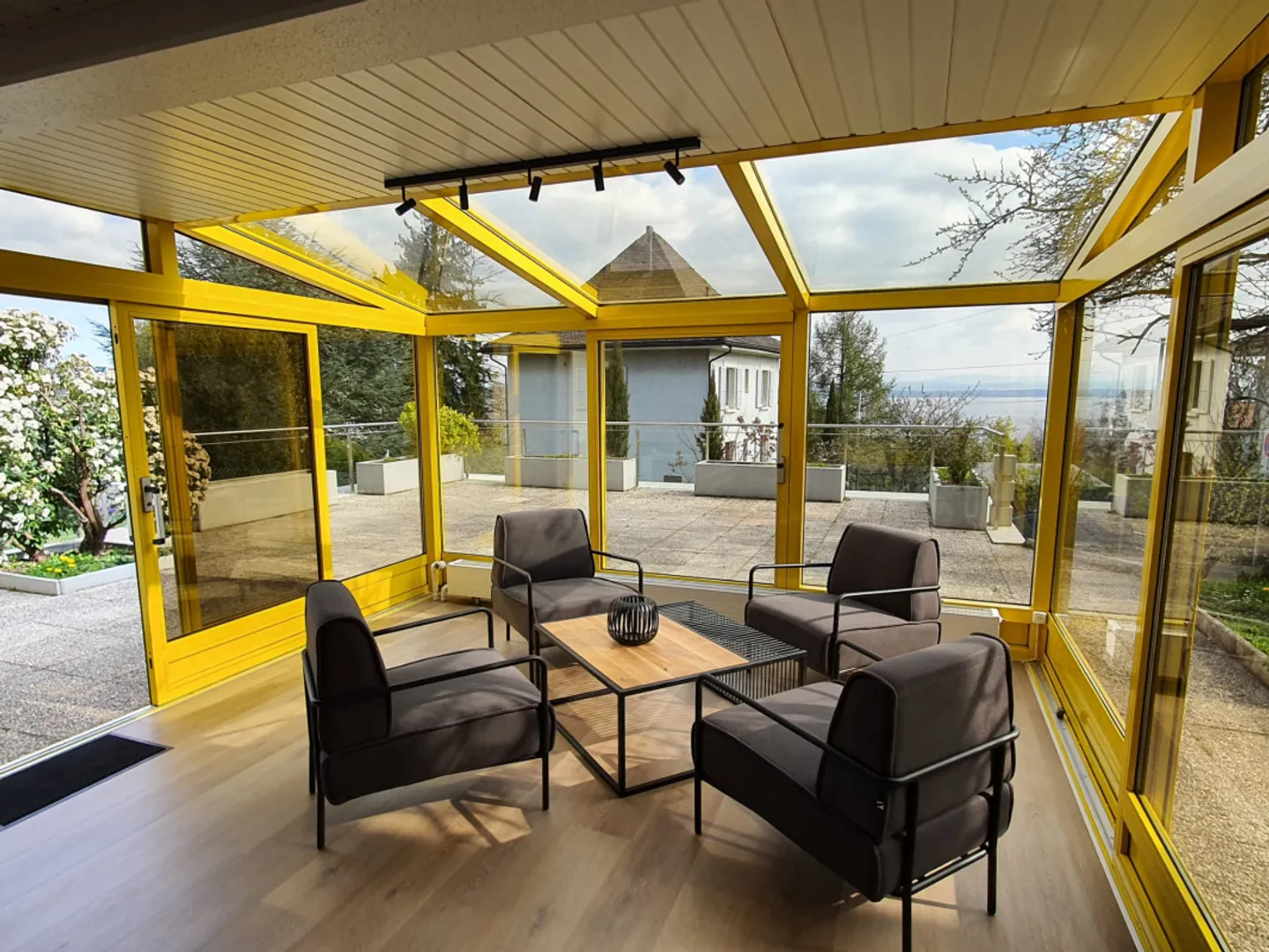 Magnifique Villa Individuelle avec Vue  Peseux (NE) - Foto 1 di 13