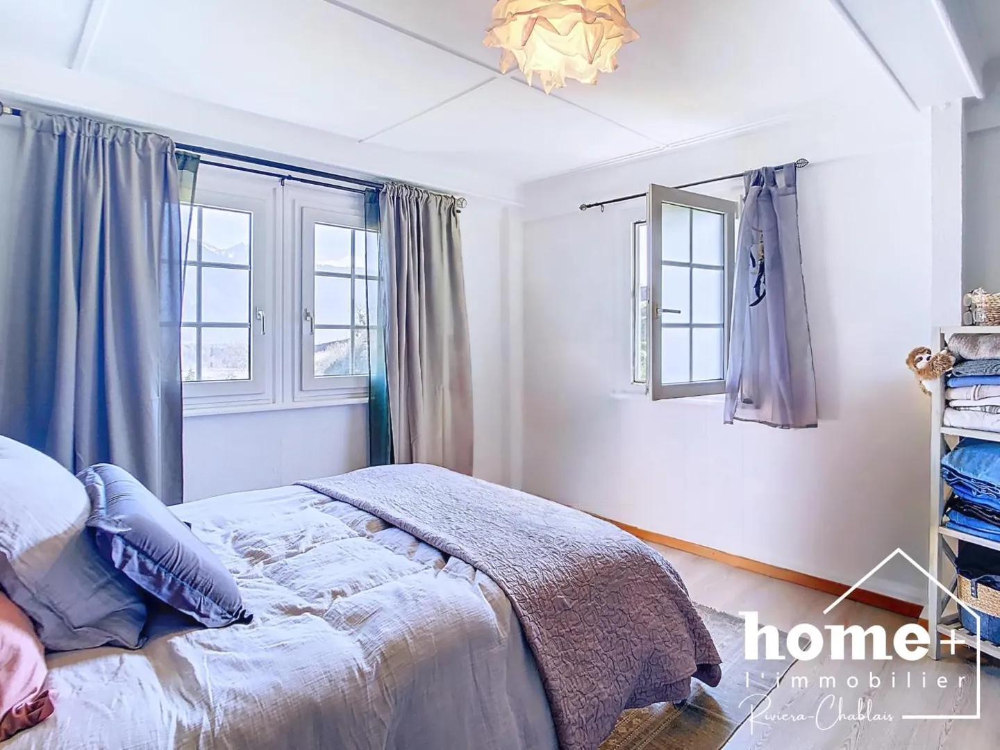 Magnificent Detached Chalet in a Quiet Location with Open Views - Photo 5 of 12