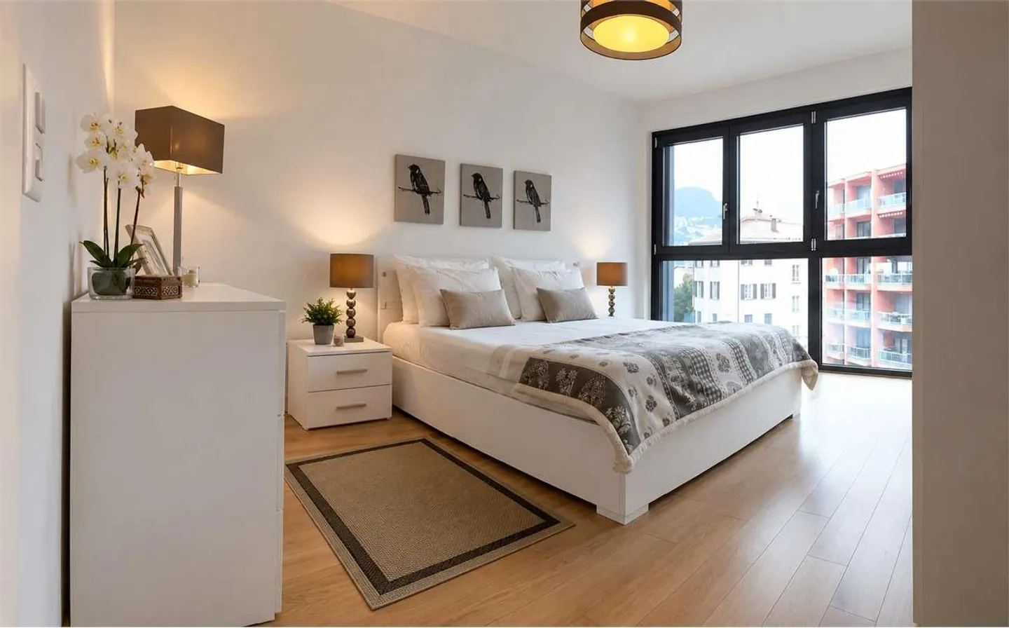 Massagno - Elegante appartamento di 2,5 locali in posizione strategica - Foto 4 von 7