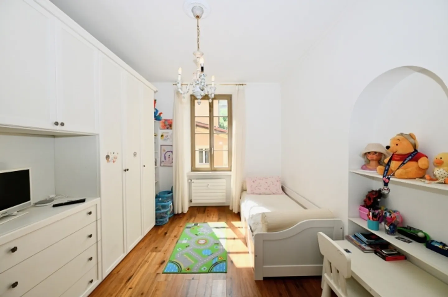 Elegant Duplex Penthouse in the Heart of Lugano - Photo 11 of 15