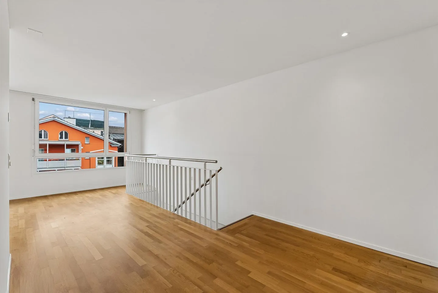4.5 Room Maisonette Apartment in a Central Location in Rorschach - Photo 10 of 16