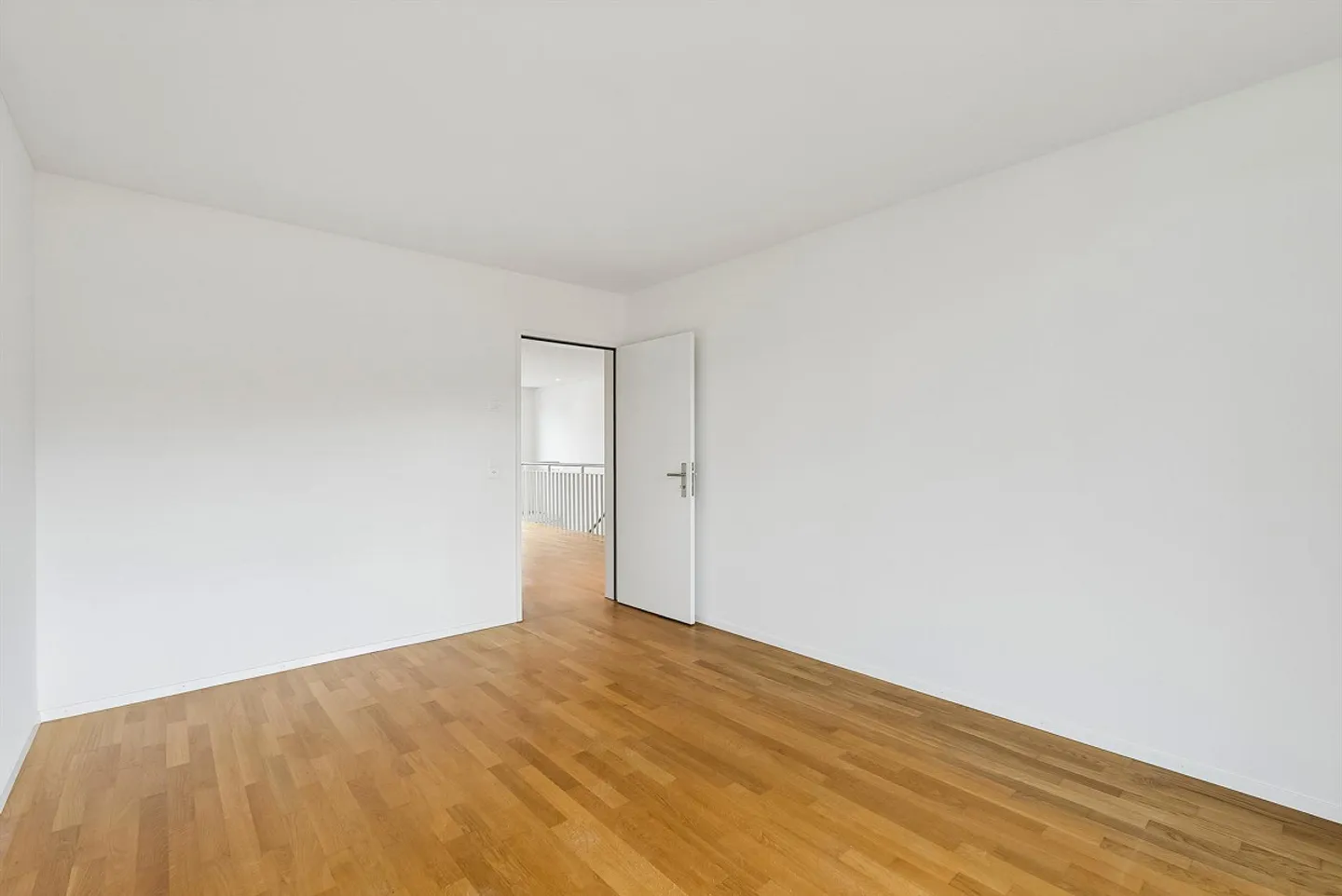 4.5 Room Maisonette Apartment in a Central Location in Rorschach - Photo 12 of 16