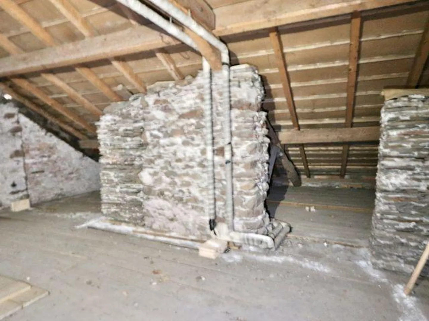 Casa singola in affitto - Foto 12 di 25
