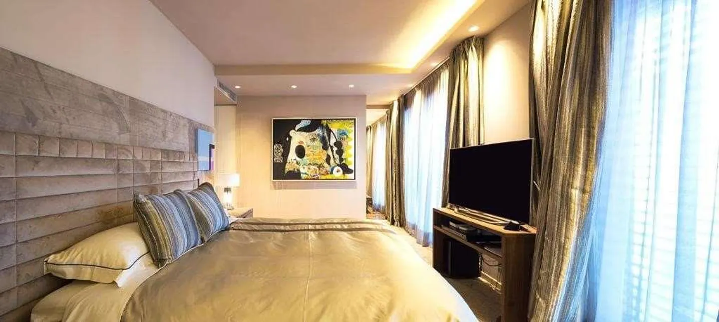 Elegante appartamento a 250 m2 dal lago - Foto 13 di 13