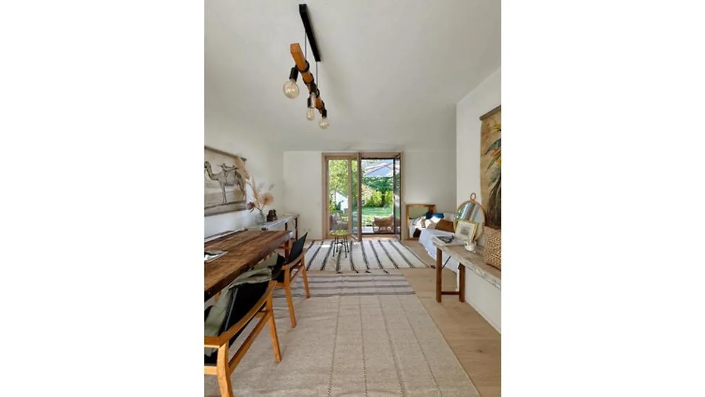 6-ZIMMER-HAUS IN VILLARS-SUR-GLÂNE (FR), MÖBLIERT, BEFRISTET - Foto 8 von 10