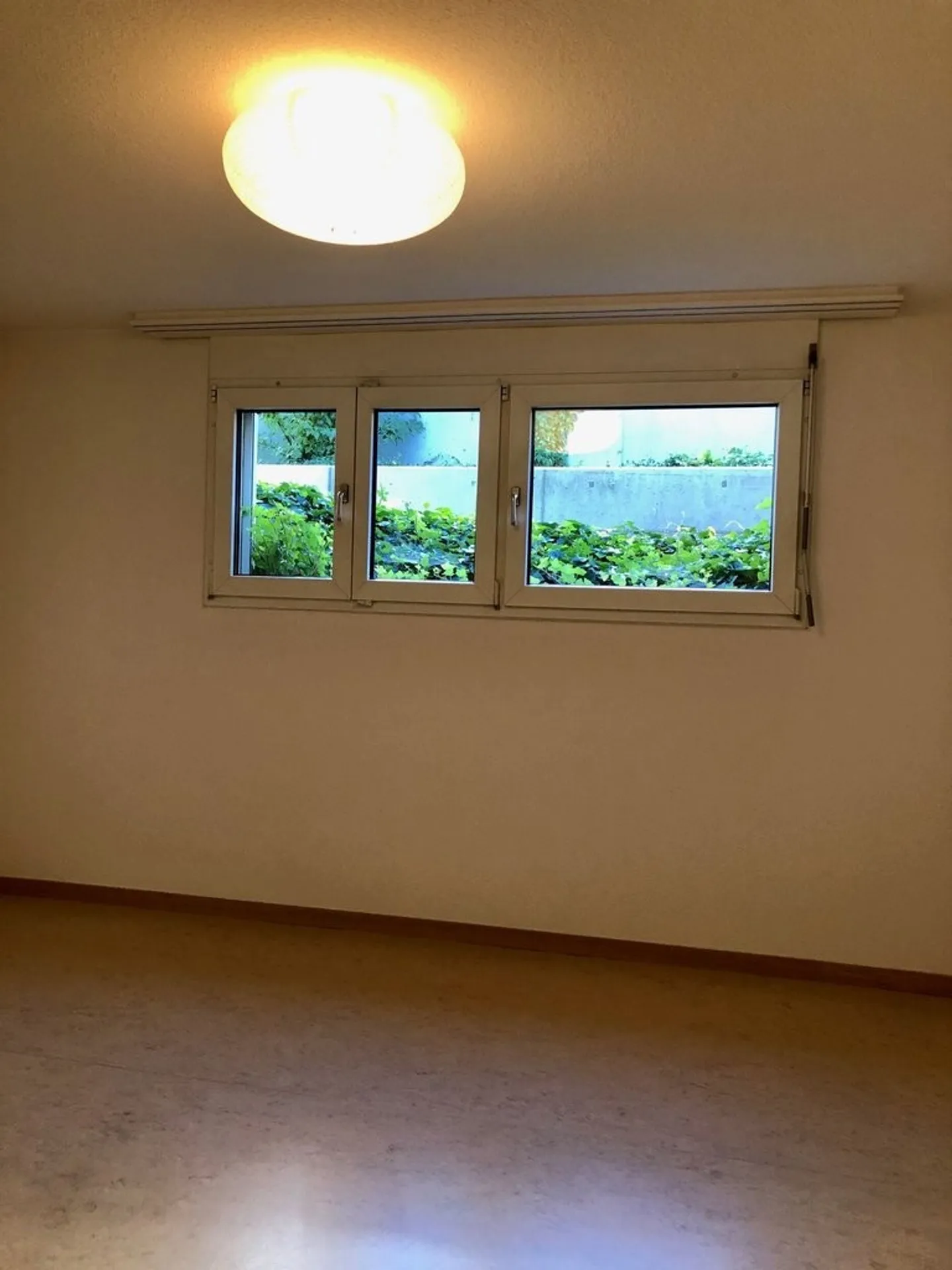 Atelier in affitto in un quartiere tranquillo! - Foto 4 di 9